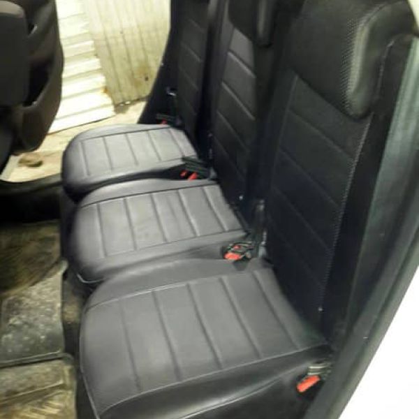 Чехлы Автопилот на Peugeot 308 универсал 2008-2015 г.в. Чехлы Автопилот на Peugeot 308 универсал 2008-2015 г.в.