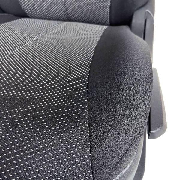 Чехлы из Жаккарда на Chery Fora